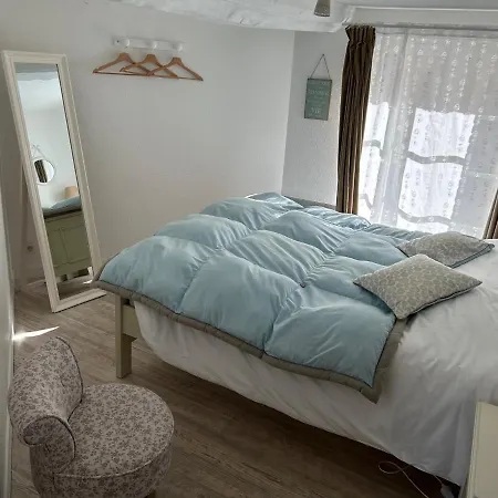 Апартаменти Les Du Phare